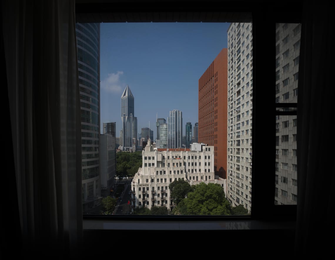 · Window · Street Photography · Hasselblad in Shanghai · Nanjing Road