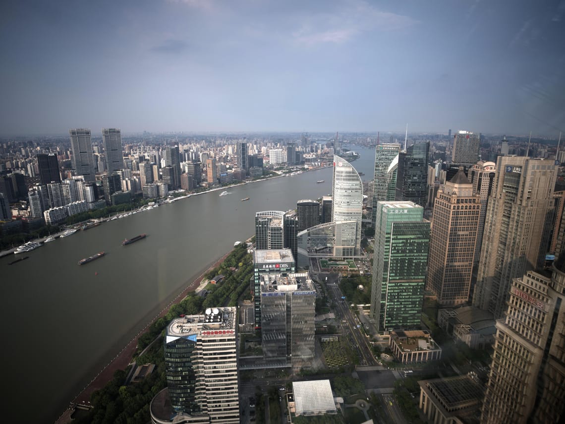 · Street Photography · Huangpu River ·Hasselblad in Shanghai ·