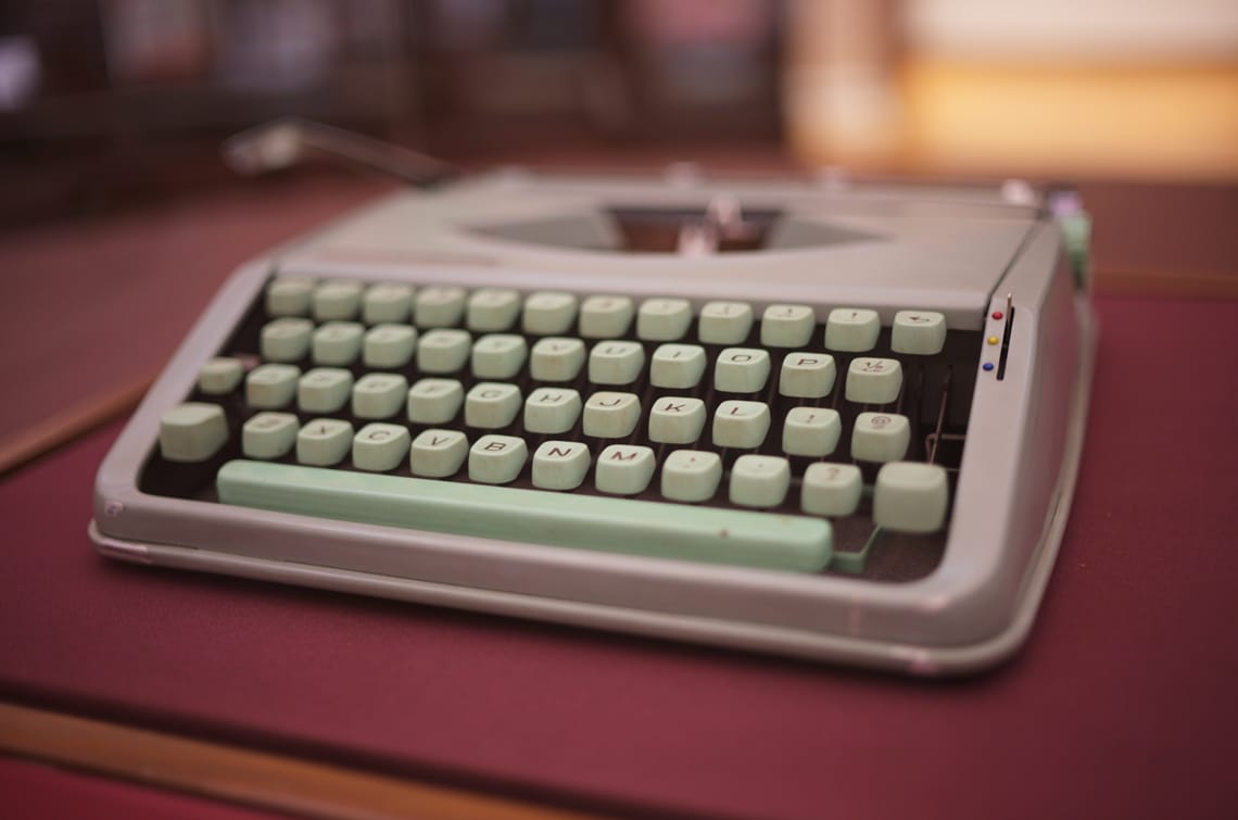 · Type-Writer·Shades & Micro-Contrasts  · Architecture Photography · Library ·Supreme Court Building (Old) ·