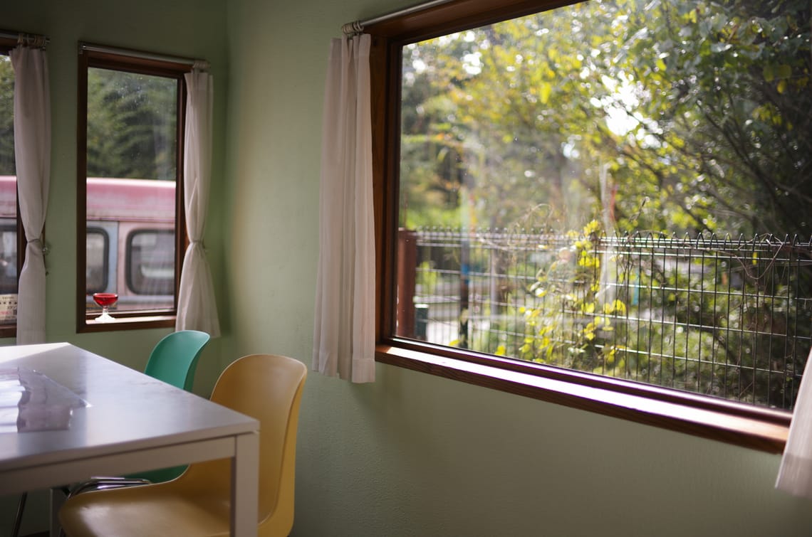 ·Windows & Shades ·